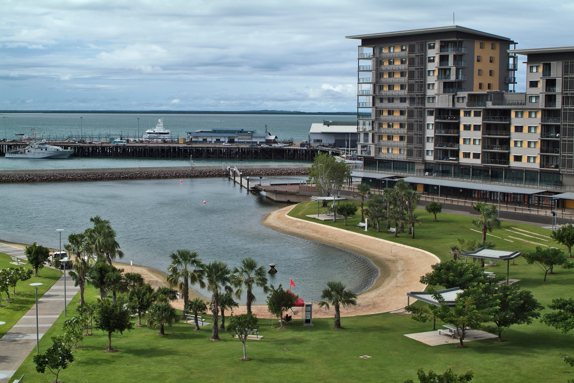 Darwin_International_Airport[1].webp